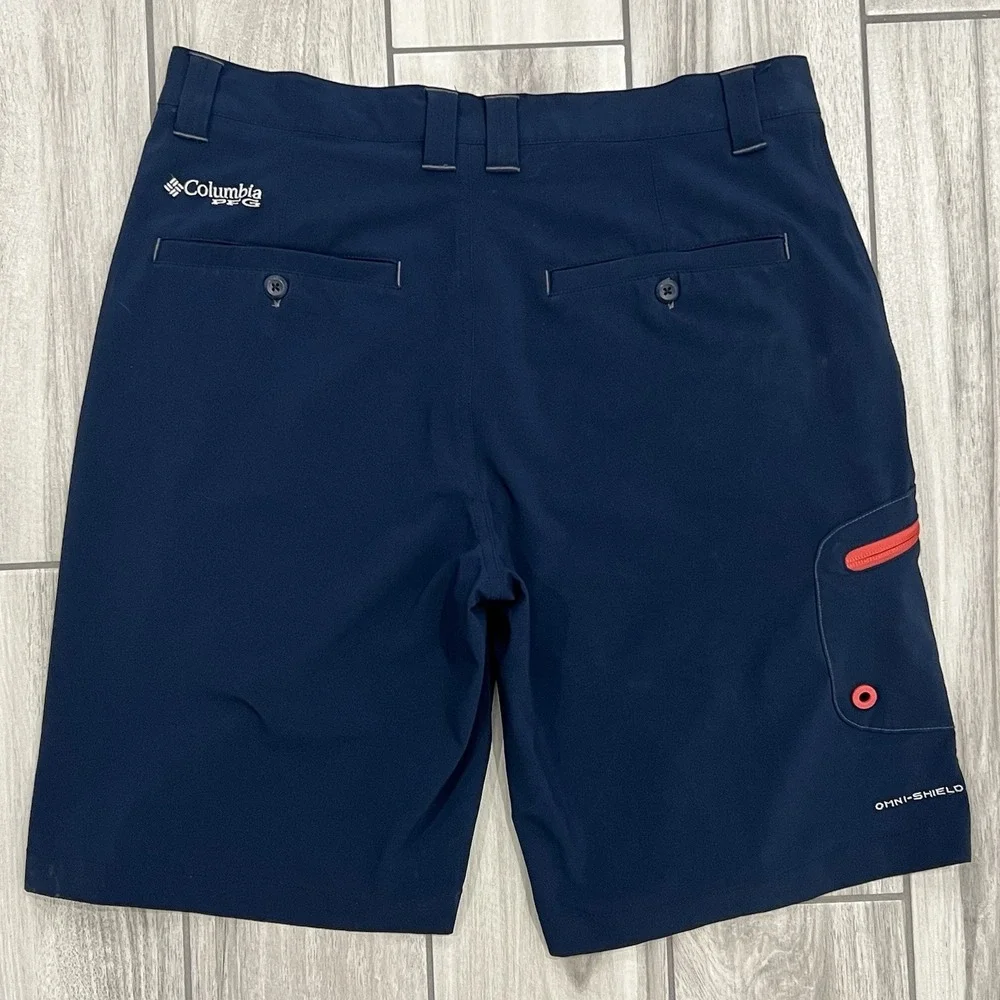 Columbia PFG Fishing Shorts Mens 32 Navy Blue Excellent Omni-Shield Cargo 10in - Picture 5 of 7